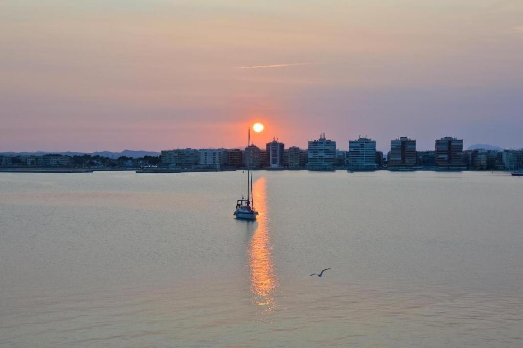 Apartamento Cerca A La Playa Del Cura ! Cura Beach Torrevieja Ngoại thất bức ảnh